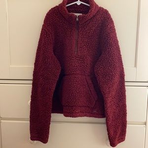 Hollister Girl’s Half-Zipper Fuzzy Sweatshirt